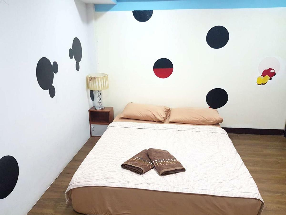 Отель Mickey House Чиангмай Экстерьер фото