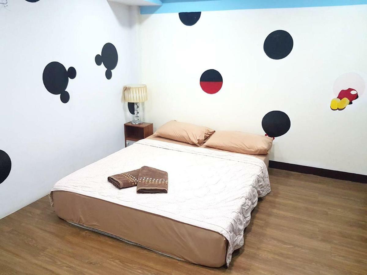 Отель Mickey House Чиангмай Экстерьер фото